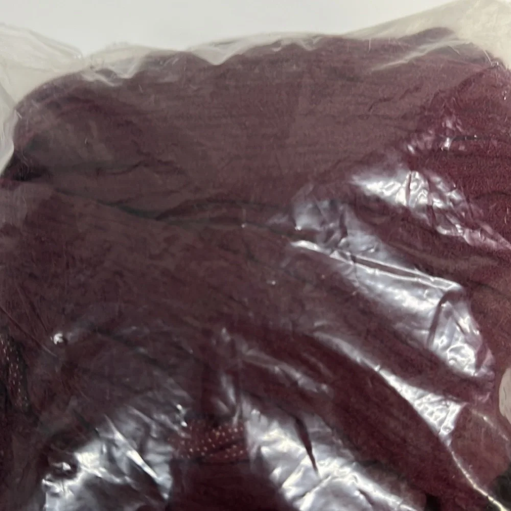 Winter Leggs pantyhose sheer toe. Wine color 3 pair size Q. 1660 - Picture 3 of 5